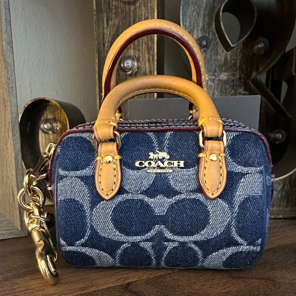 Coach CZ083 Mini Rowan Bag Charm